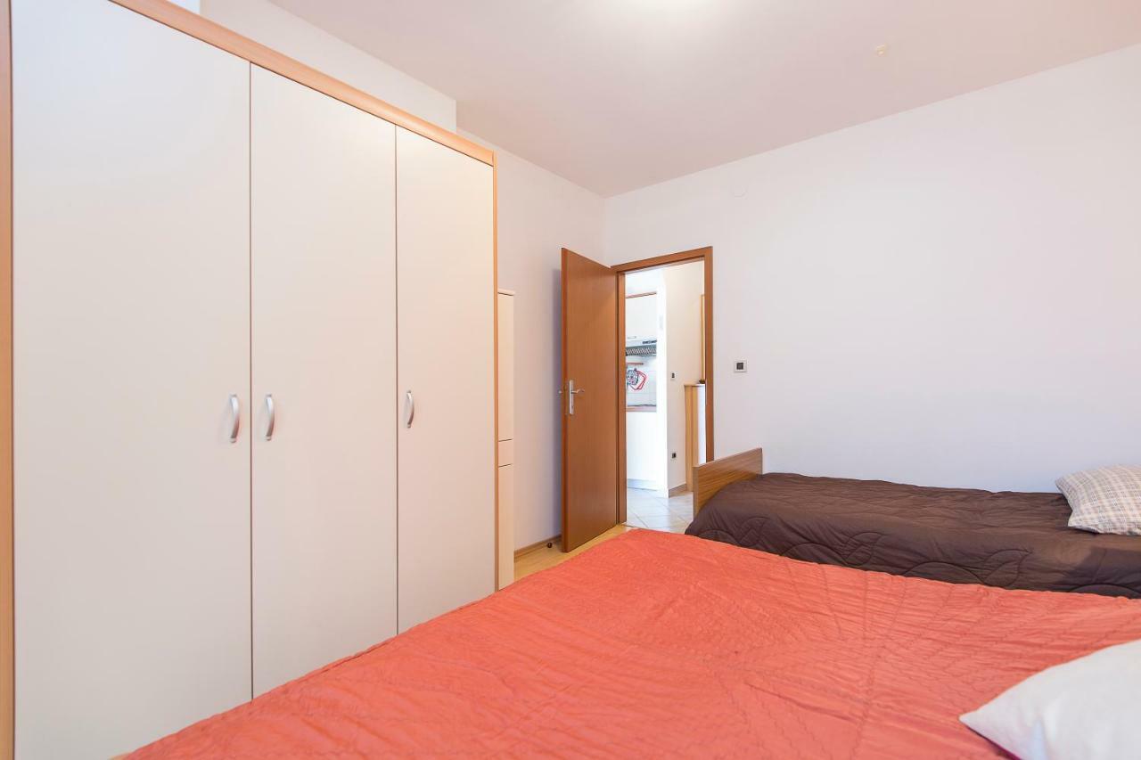 Apartment Ana Labin  Esterno foto